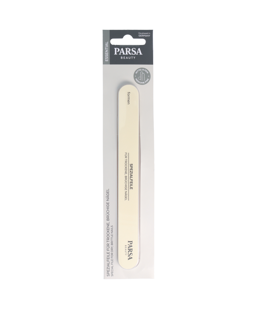 PARSA ESSENTIAL nagu vīle sausiem un trausliem nagiem